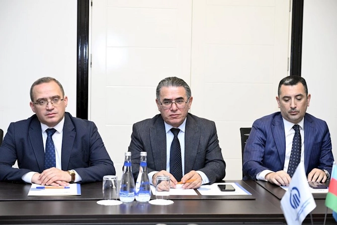 MEDİA və QHT Agentliyinin təşkilatçılığı ilə dəyirmi masa keçirildi — FOTOLAR