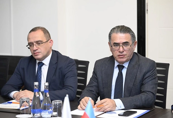 MEDİA və QHT Agentliyinin təşkilatçılığı ilə dəyirmi masa keçirildi — FOTOLAR