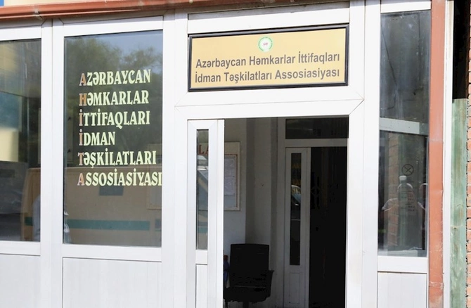 AHİK sədri Sahib Məmmədov qurumun tabe təşkilatlarında olub, mövcud vəziyyətlə maraqlanıb — FOTOLAR AHİK sədri Sahib Məmmədov qurumun tabe təşkilatlarında olub, mövcud vəziyyətlə maraqlanıb — FOTOLAR