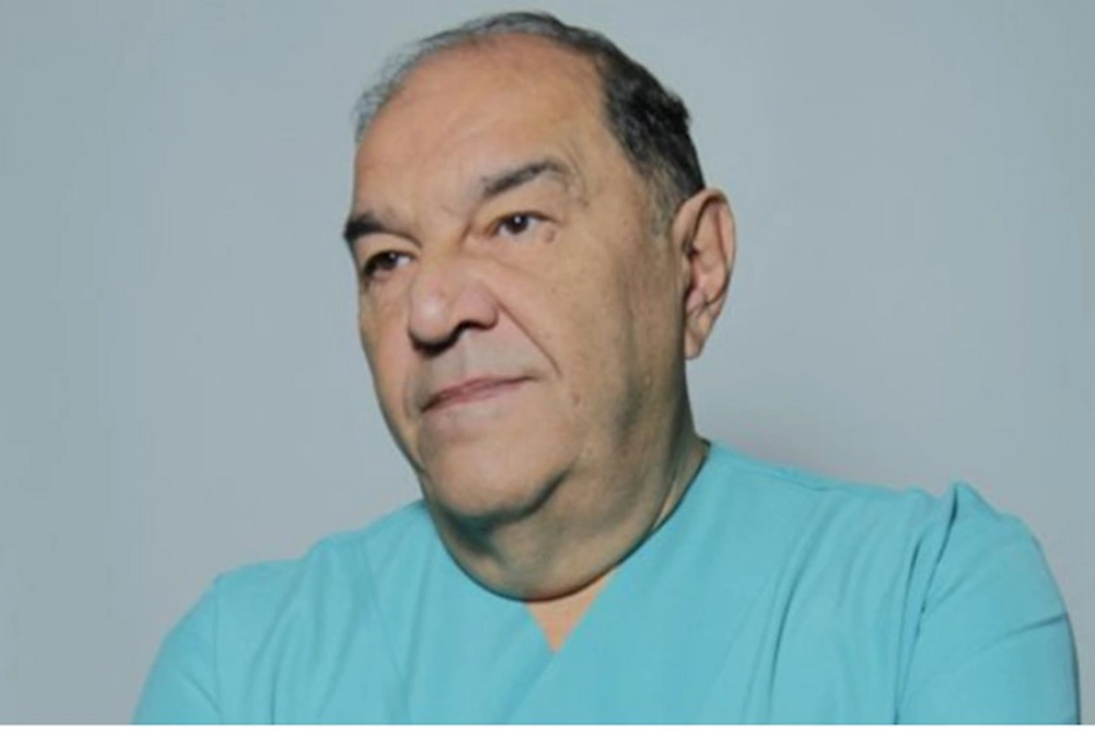 Tanınmış uşaq cərrahı vəfat etdi