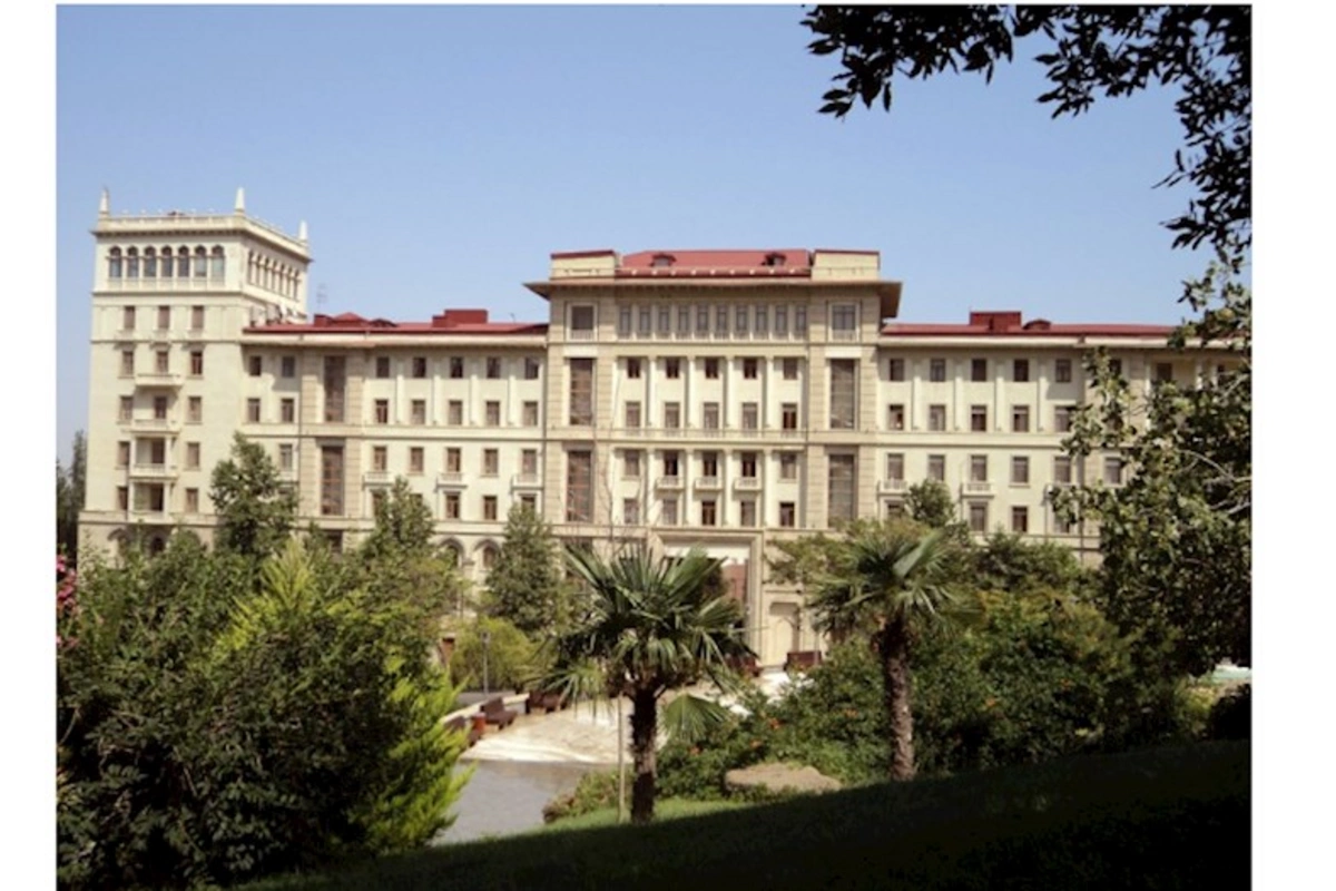 Nazirlər Kabineti büdcəyə artıq ödəmələrlə bağlı qərar verib