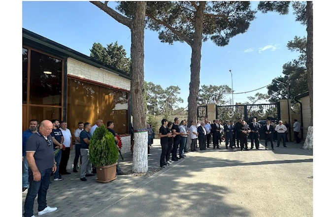 Şəhid Məhərrəmov Məhəmməd Cəlil oğlunun anım günü — FOTOLAR Şəhid Məhərrəmov Məhəmməd Cəlil oğlunun anım günü — FOTOLAR