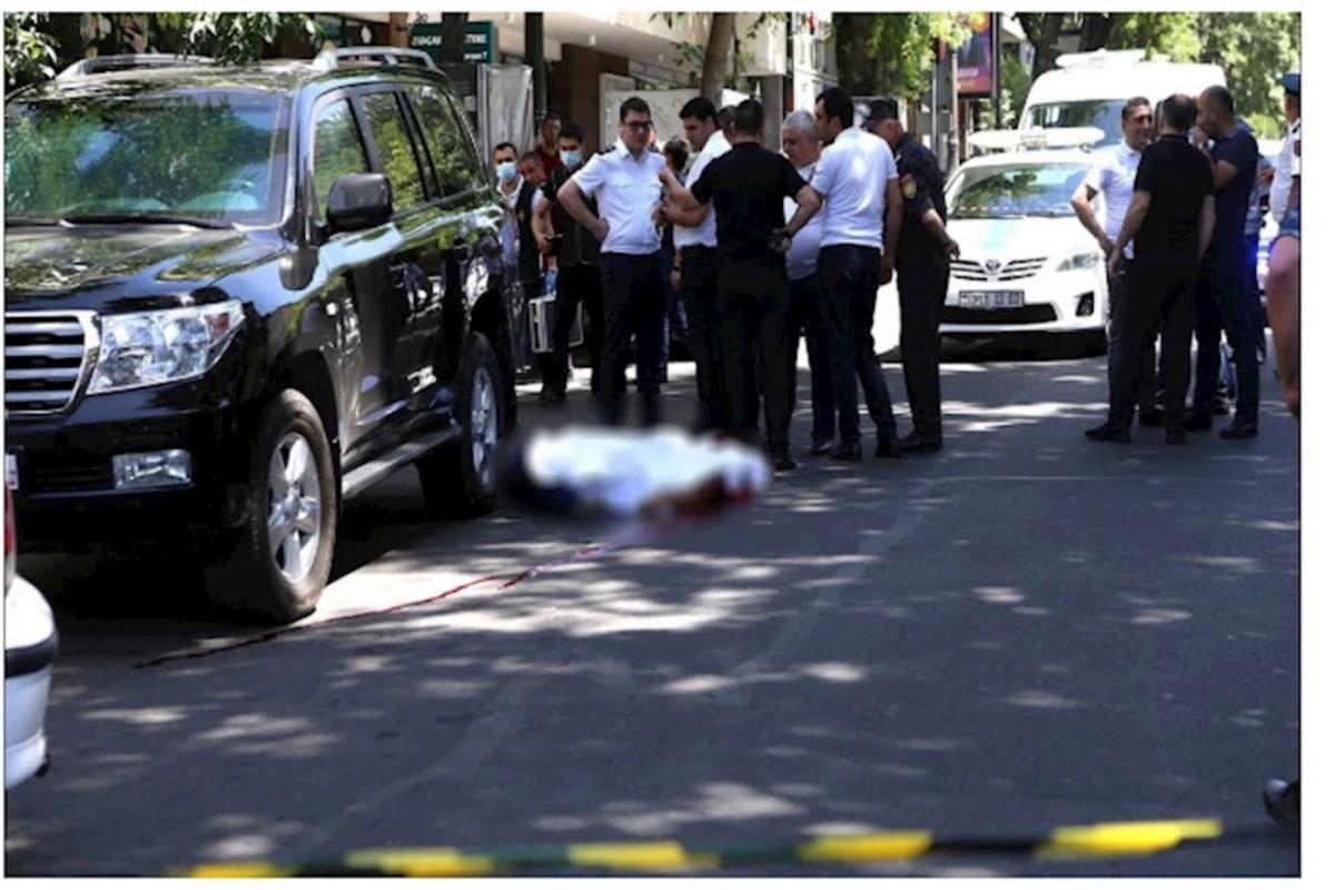 Ermənistanda bir polisi öldürən, digərini yaralayan şəxs yaxalandı