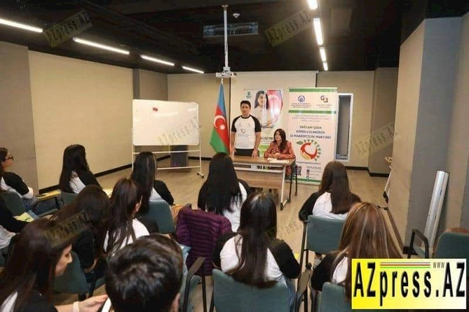 Sağlam Qida Könüllülərinin 2-ci Maarifçilik Məktəbi keçirildi — FOTOLAR