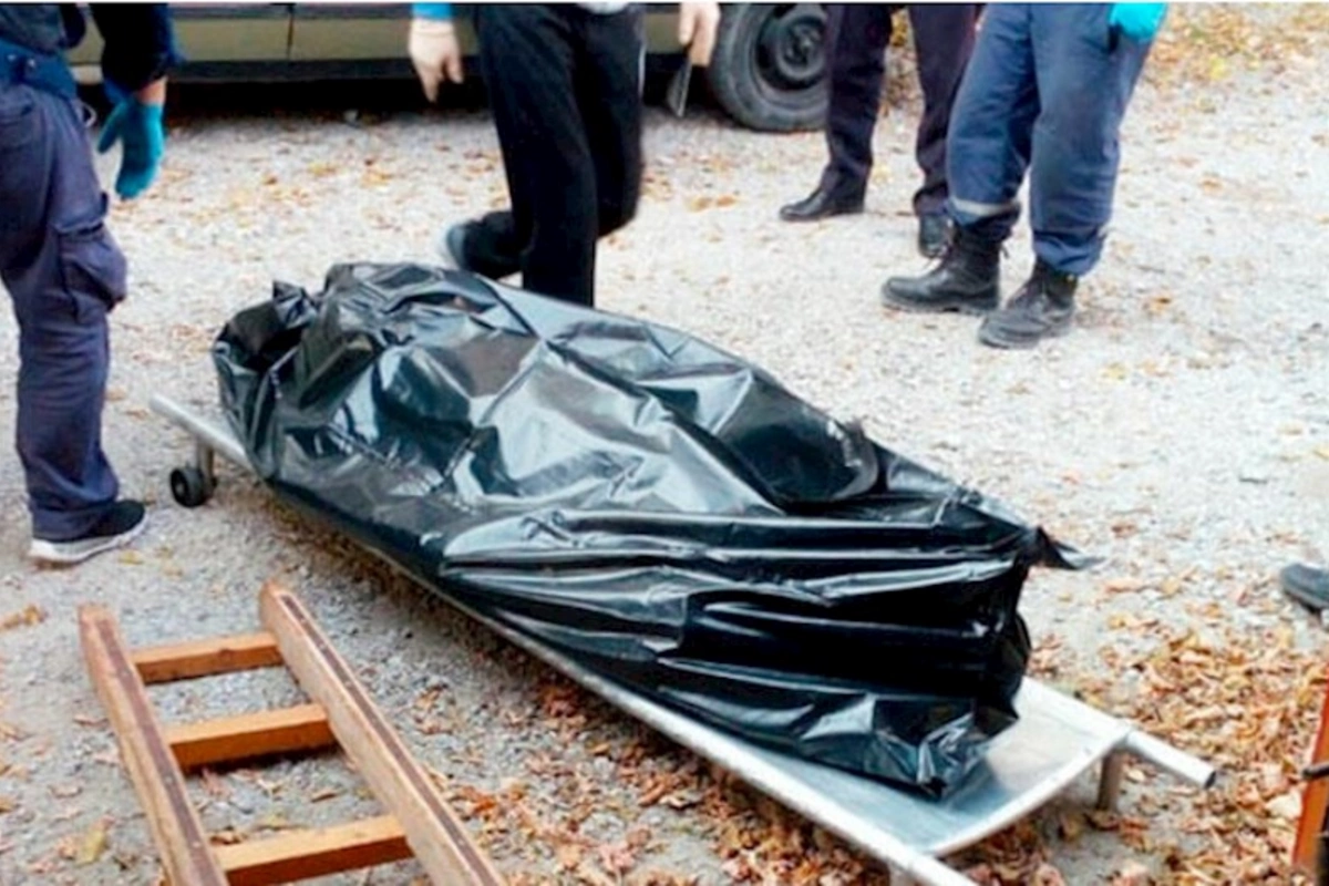 İmişlidə mikroavtobus piyadanı vuraraq öldürüb