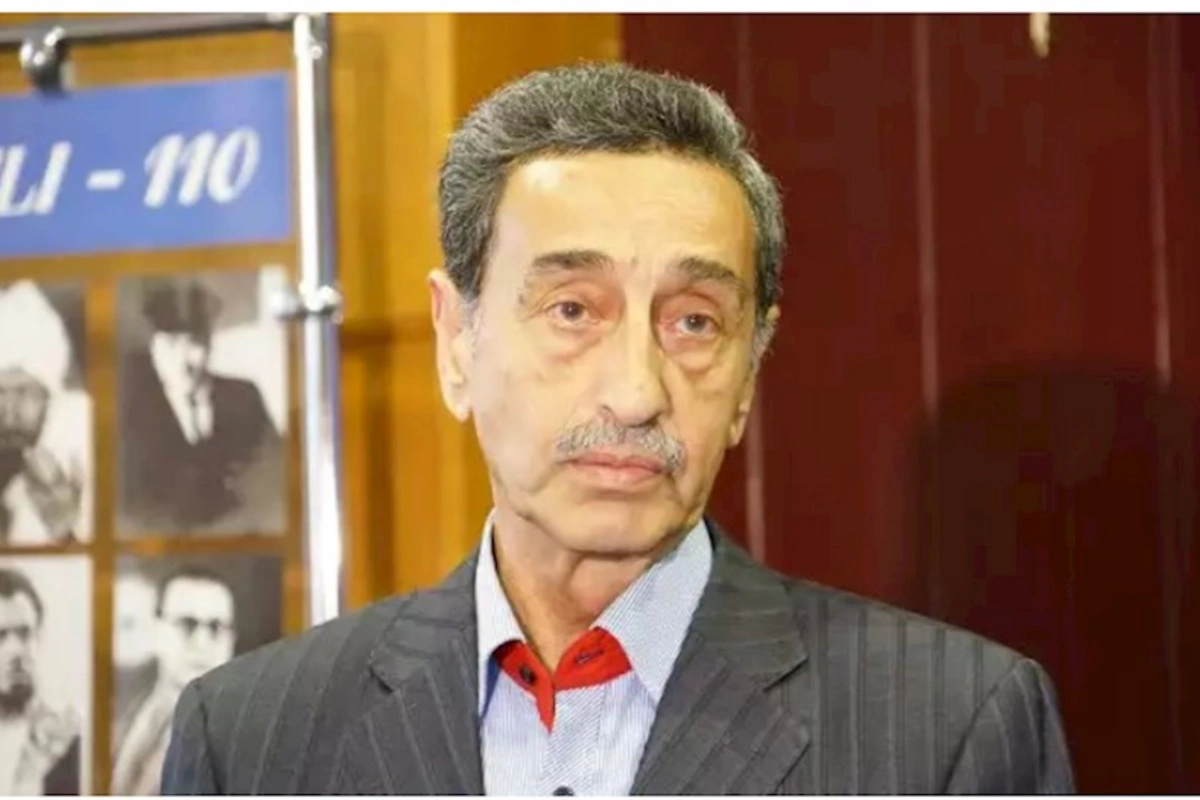 Hacı İsmayılov evini satır