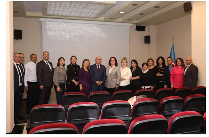 İnsan Alverinə Qarşı Mübarizə üzrə QHT Koalisiyasının İdarə Heyəti seçilib — FOTOLAR İnsan Alverinə Qarşı Mübarizə üzrə QHT Koalisiyasının İdarə Heyəti seçilib — FOTOLAR