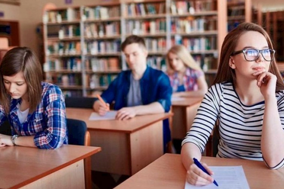 Sabah bəzi universitetlərdə tədris ənənəvi, bəzilərində isə onlayn APARILACAQ — SİYAHI
