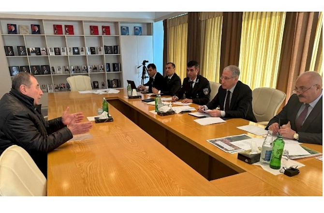Nazir Ağstafada vətəndaşları qəbul etdi — FOTO