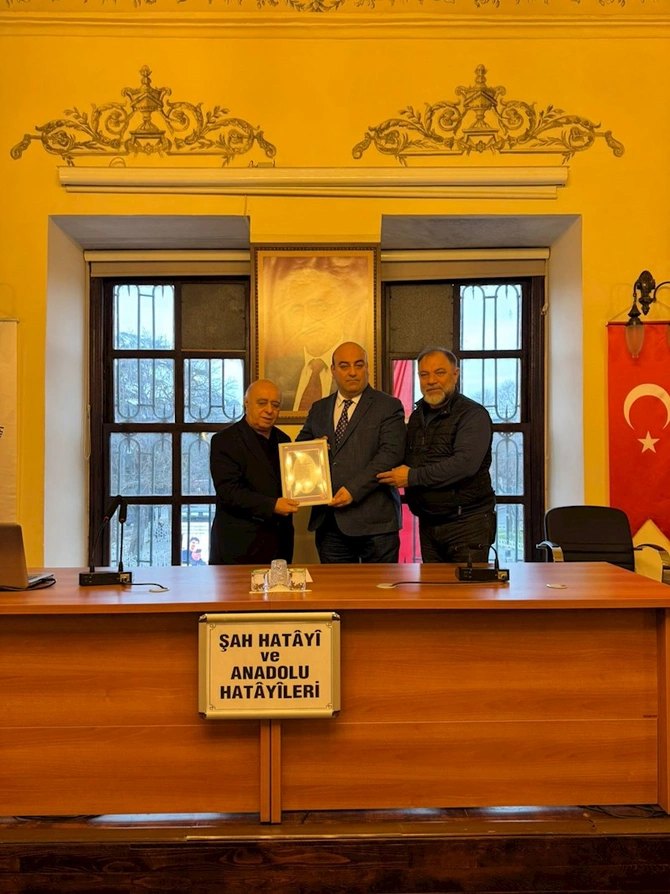 Emil Nəsirli Türk Ədəbiyyatı Vəqfinin Fəxri üzvü seçilib — FOTOLAR