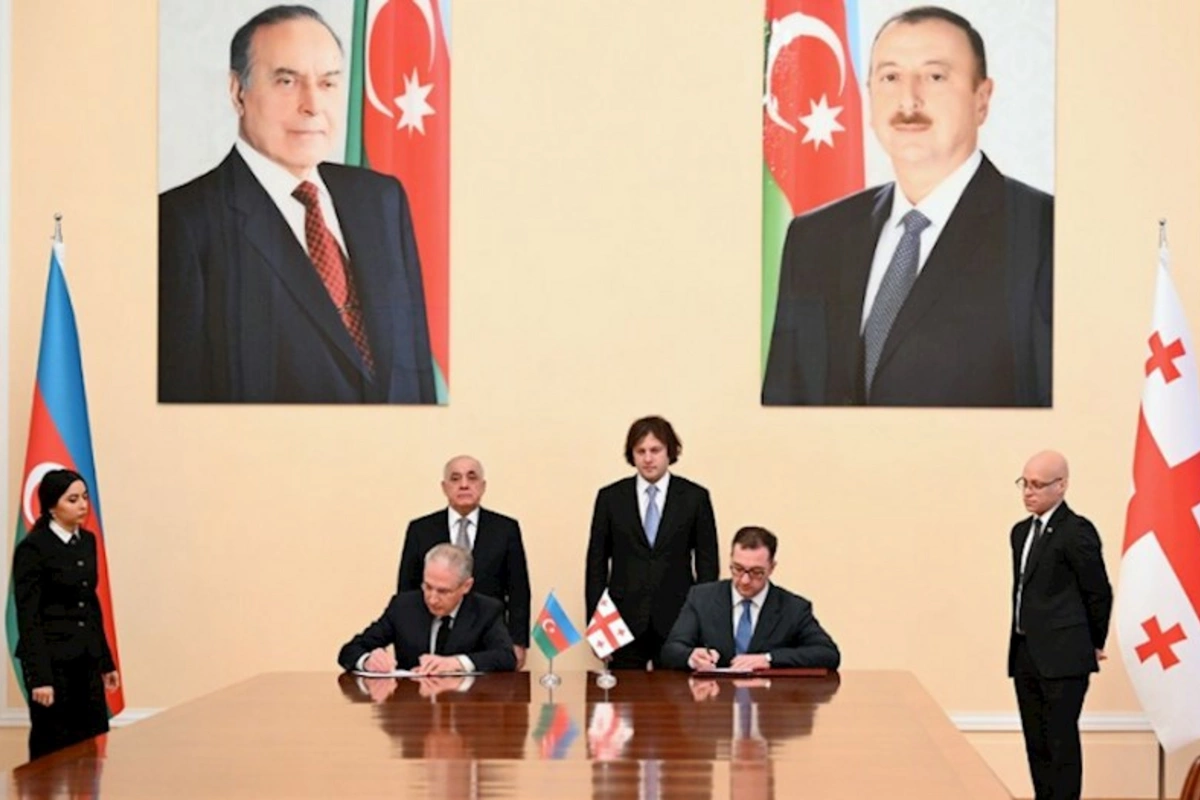 Azərbaycan və Gürcüstan hökumətləri arasında dörd sənəd imzalandı — FOTOLAR