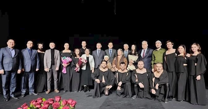 Azərbaycan Dövlət Pantomim Teatrı Qırğızıstanda qastrolda oldu — FOTO