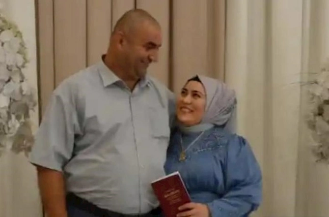 Türkiyəli ərlərin Türkmənistana müraciəti: “Xanımlarımızı qaytarın” (FOTO) Türkiyəli ərlərin Türkmənistana müraciəti: “Xanımlarımızı qaytarın” (FOTO)