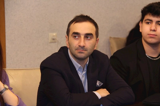 “Fotojurnalistikaya Dəstək Proqramı”nın Təqdimat Mərasimi keçirildi — FOTOLAR (VİDEO)