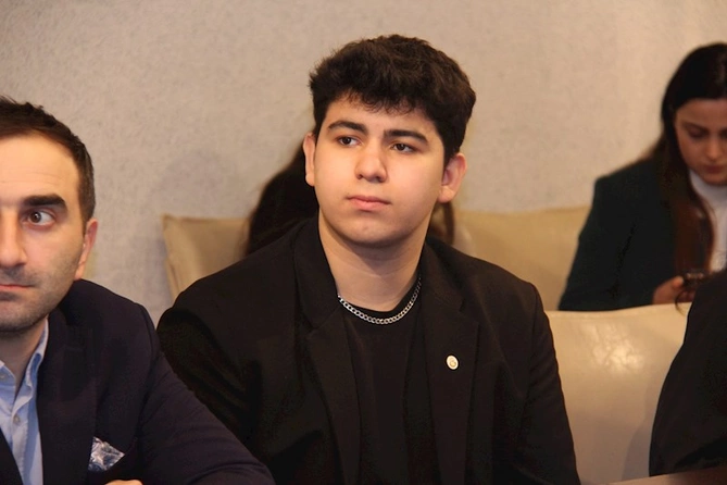 “Fotojurnalistikaya Dəstək Proqramı”nın Təqdimat Mərasimi keçirildi — FOTOLAR (VİDEO)