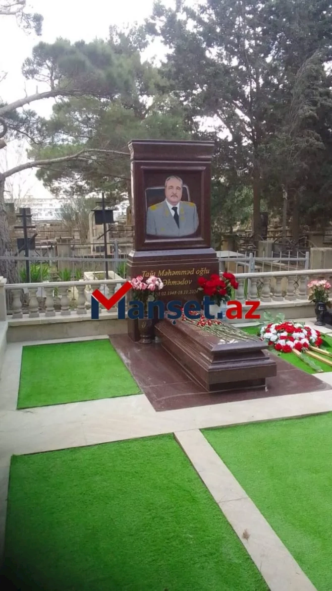 Tağı Əhmədovun 25 minlik qəbirüstü abidəsi — FOTOLAR Tağı Əhmədovun 25 minlik qəbirüstü abidəsi — FOTOLAR