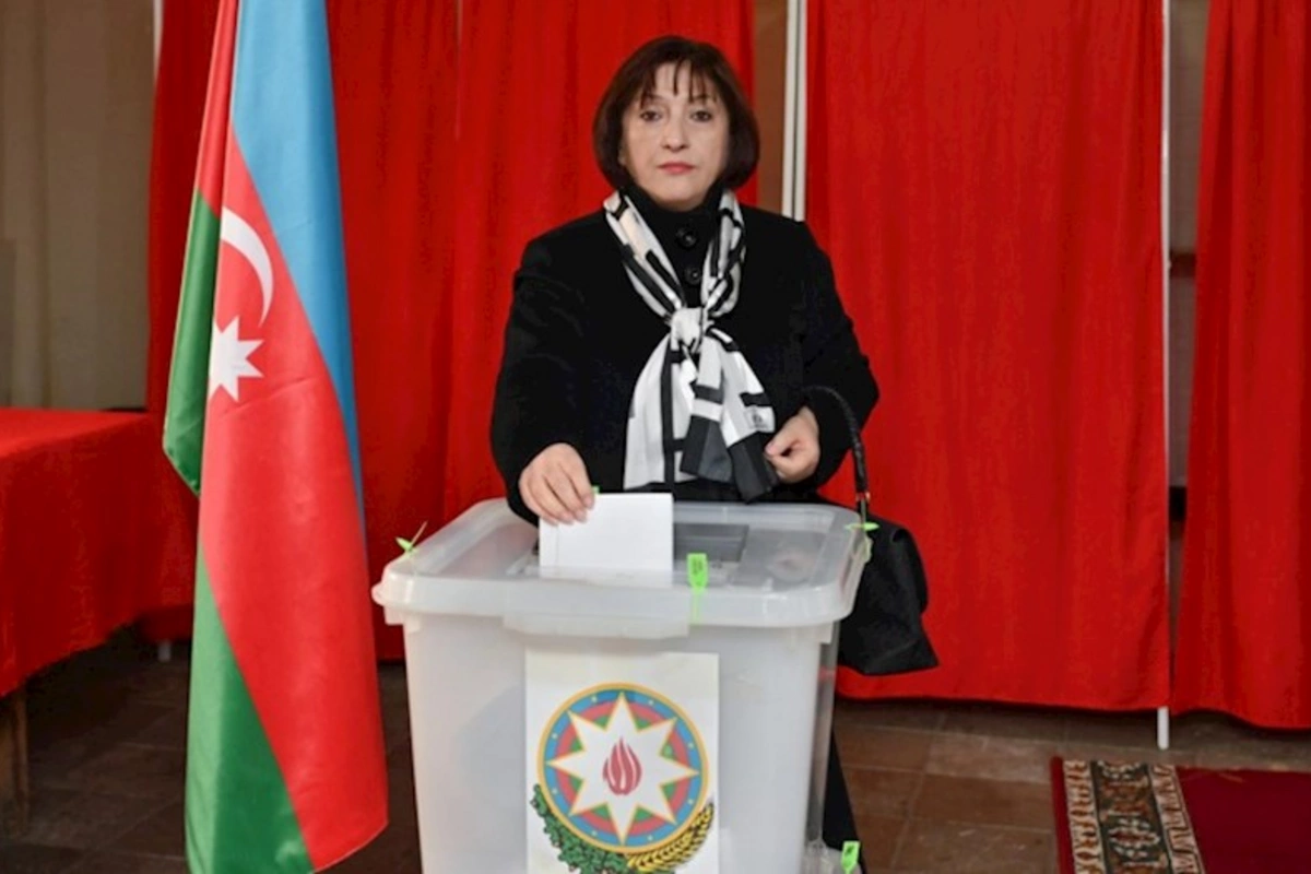 Sahibə Qafarova da səs verdi