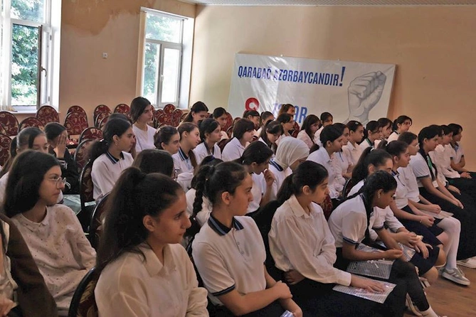 “Qızların işıqlı gələcəyi naminə maarifləndirmə” layihəsi çərçivəsində Masallıda tədbir keçirildi — FOTOLAR “Qızların işıqlı gələcəyi naminə maarifləndirmə” layihəsi çərçivəsində Masallıda tədbir keçirildi — FOTOLAR