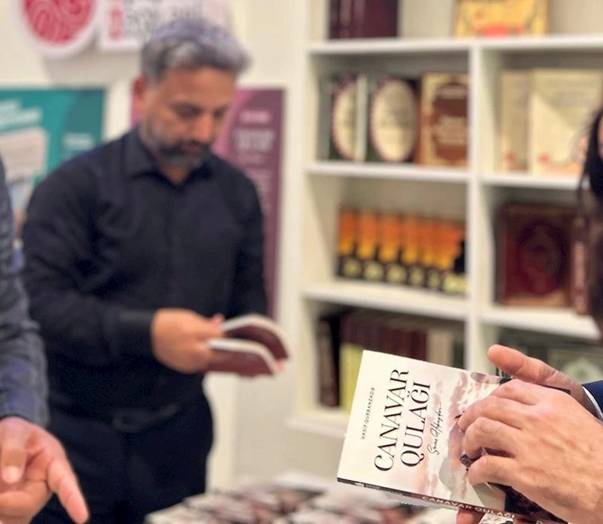 Bir kitab, bir döyüş, bir təsadüf — “Canavar qulağı”nın möcüzəsi (FOTOLAR) Bir kitab, bir döyüş, bir təsadüf — “Canavar qulağı”nın möcüzəsi (FOTOLAR)