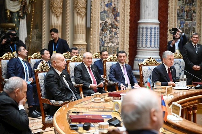 Prezident MDB Dövlət Başçıları Şurasının geniş tərkibdə iclasında iştirak etdi — FOTOLAR (YENİLƏNİB) Prezident MDB Dövlət Başçıları Şurasının geniş tərkibdə iclasında iştirak etdi — FOTOLAR (YENİLƏNİB)