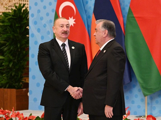 Prezident MDB Dövlət Başçıları Şurasının geniş tərkibdə iclasında iştirak etdi — FOTOLAR (YENİLƏNİB) Prezident MDB Dövlət Başçıları Şurasının geniş tərkibdə iclasında iştirak etdi — FOTOLAR (YENİLƏNİB)