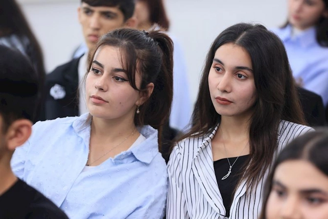 Sabirabad və Ağcabədidə Milli Mətbuat 150 illi ilə bağlı gənclərlə görüş keçirildi — FOTOLAR