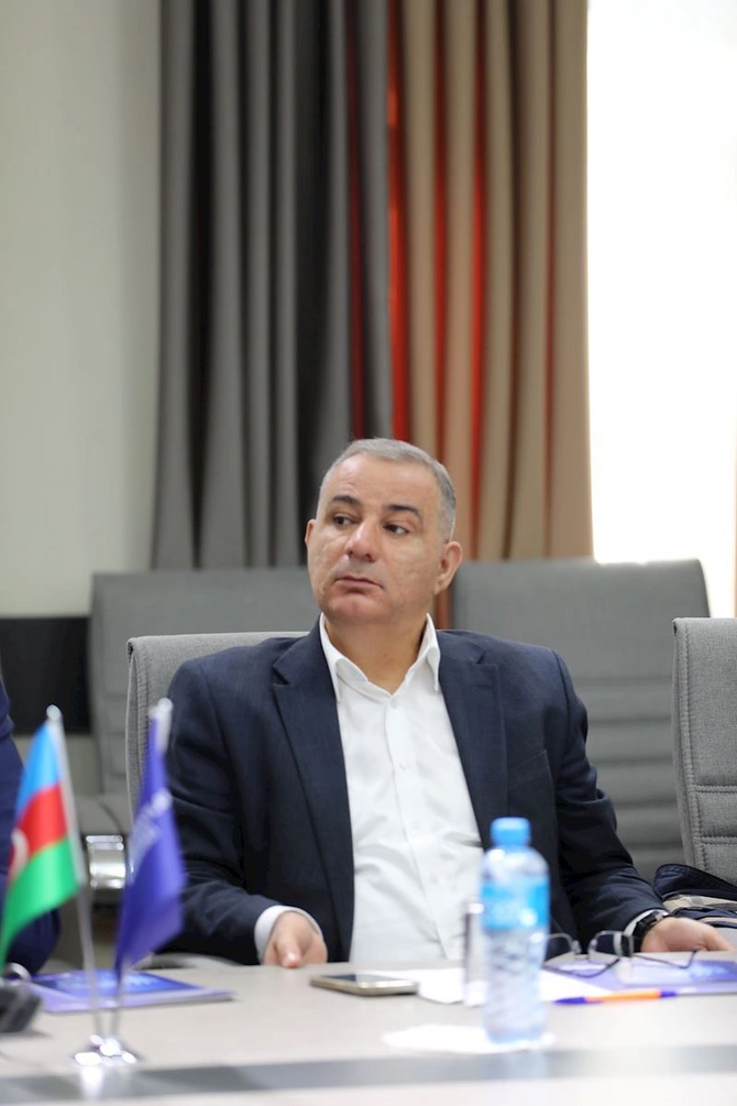 İşığa doğru filminin təqdimatı oldu — FOTOLAR İşığa doğru filminin təqdimatı oldu — FOTOLAR