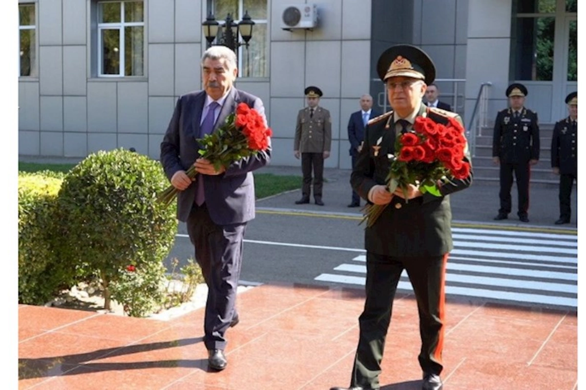 Kəmaləddin Heydərov Salyanda vətəndaşları qəbul edib — FOTOLAR