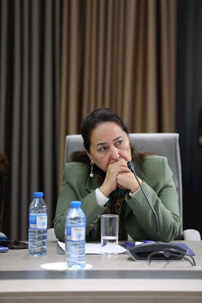 İşığa doğru filminin təqdimatı oldu — FOTOLAR İşığa doğru filminin təqdimatı oldu — FOTOLAR