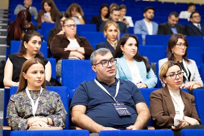 Yelo Bank-ın dəstəyi ilə PR Forum 2025 uğurla keçirildi — FOTOLAR Yelo Bank-ın dəstəyi ilə PR Forum 2025 uğurla keçirildi — FOTOLAR