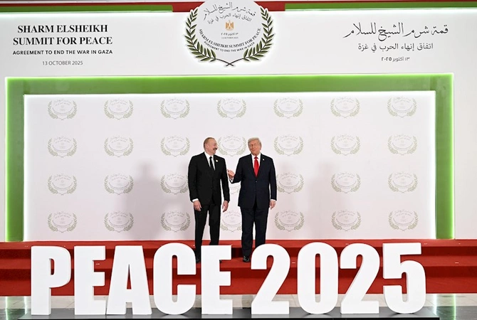 Prezidentin Trampla görüşündən FOTOLAR