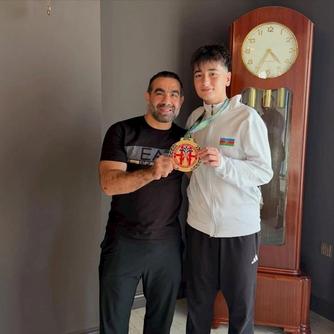 Rəşad Dağlının oğlu yarışda birinci oldu — FOTO Rəşad Dağlının oğlu yarışda birinci oldu — FOTO