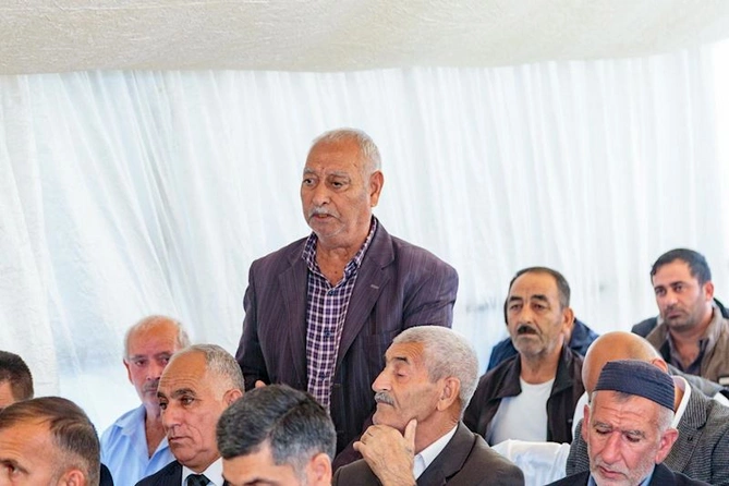 İcra başçısı səyyar qəbul keçirdi — FOTOLAR