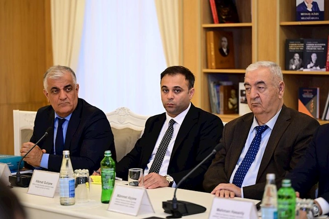 Azərbaycan Milli Kitabxanasında “Türkmənistan ədəbiyyatı guşəsi”nin açılışı olub — FOTOLAR Azərbaycan Milli Kitabxanasında “Türkmənistan ədəbiyyatı guşəsi”nin açılışı olub — FOTOLAR