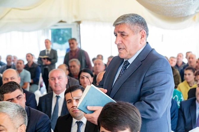 İcra başçısı səyyar qəbul keçirdi — FOTOLAR
