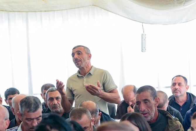 İcra başçısı səyyar qəbul keçirdi — FOTOLAR