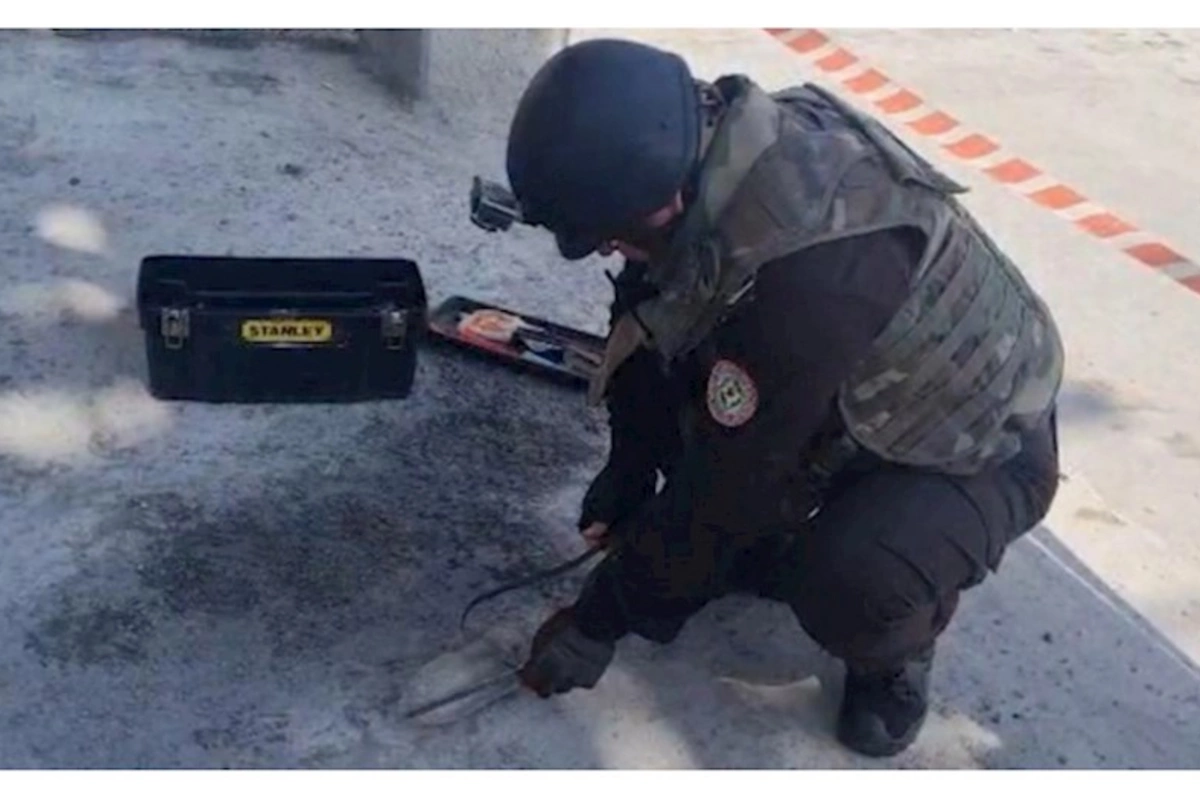 Balaxanı qəsəbəsində top mərmisi tapılıb — FOTOLAR