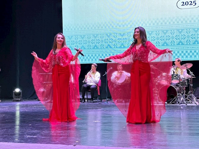 Türkmənistan Mədəniyyəti Günləri Gəncədə konsert proqramı ilə başa çatıb — FOTOLAR