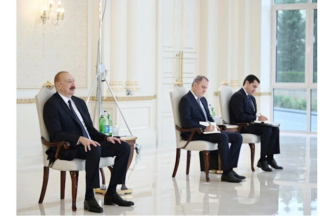 Prezident Avropa İttifaqının Azərbaycandakı nümayəndəliyinin yeni rəhbərinin etimadnaməsini qəbul edib — FOTOLAR Prezident Avropa İttifaqının Azərbaycandakı nümayəndəliyinin yeni rəhbərinin etimadnaməsini qəbul edib — FOTOLAR