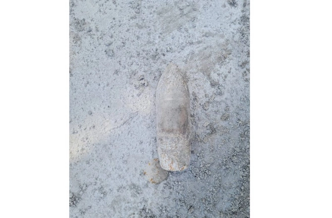 Balaxanı qəsəbəsində top mərmisi tapılıb — FOTOLAR