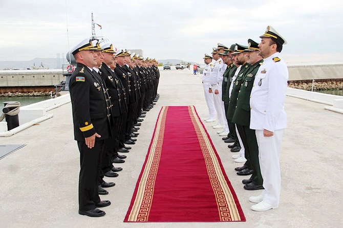 İran hərbi gəmiləri Bakı limanını tərk etdi — FOTOLAR