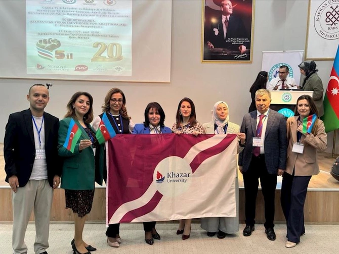 Qarsda turk dunyasinin elmi birliyini guclendiren beynelxalq simpozium kecirildi — FOTOLAR