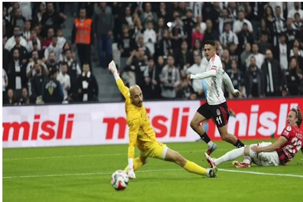 “Beşiktaş” öz meydanında məğlub olub