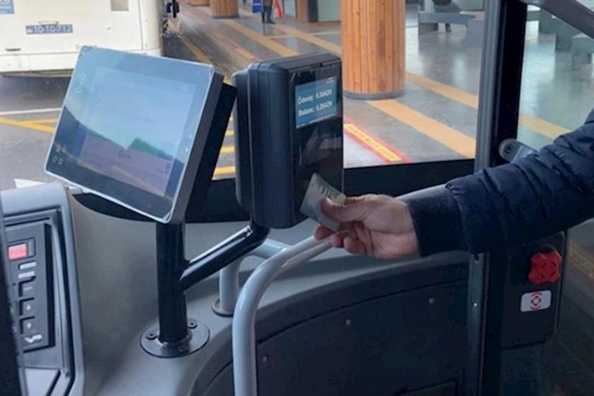 Avtobuslarda bank kartı ilə ödəniş nə vaxt mümkün olacaq? — Ekspert AÇIQLADI