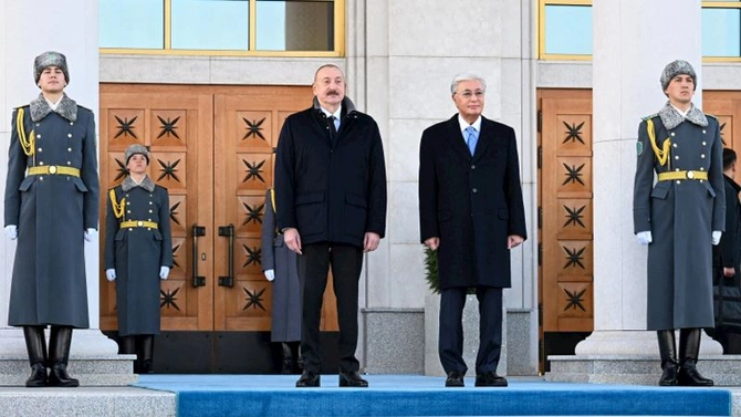 İlham Əliyevin Qazaxıstana səfəri başladı — FOTOLAR İlham Əliyevin Qazaxıstana səfəri başladı — FOTOLAR