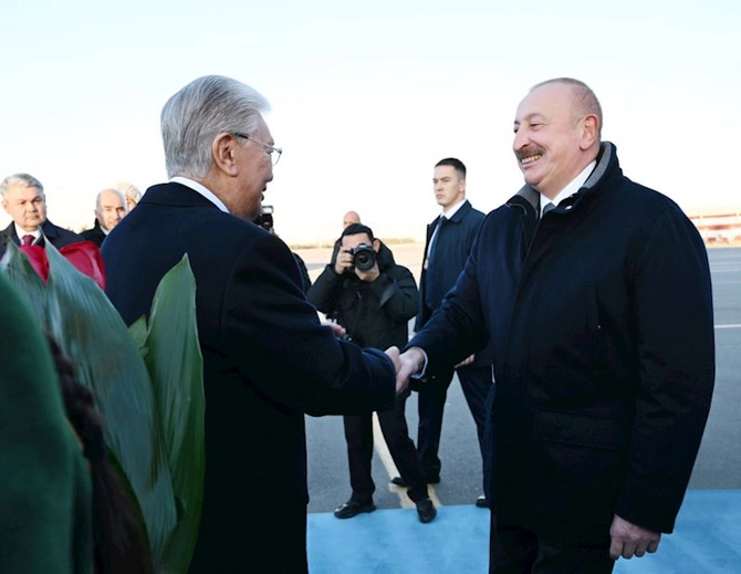 İlham Əliyevin Qazaxıstana səfəri başladı — FOTOLAR İlham Əliyevin Qazaxıstana səfəri başladı — FOTOLAR