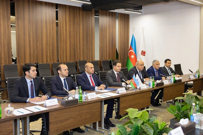 Dövlət Məşğulluq Agentliyinin nümayəndə heyəti Veysəloğlu Şirkətlər Qrupunda oldu — FOTOLAR