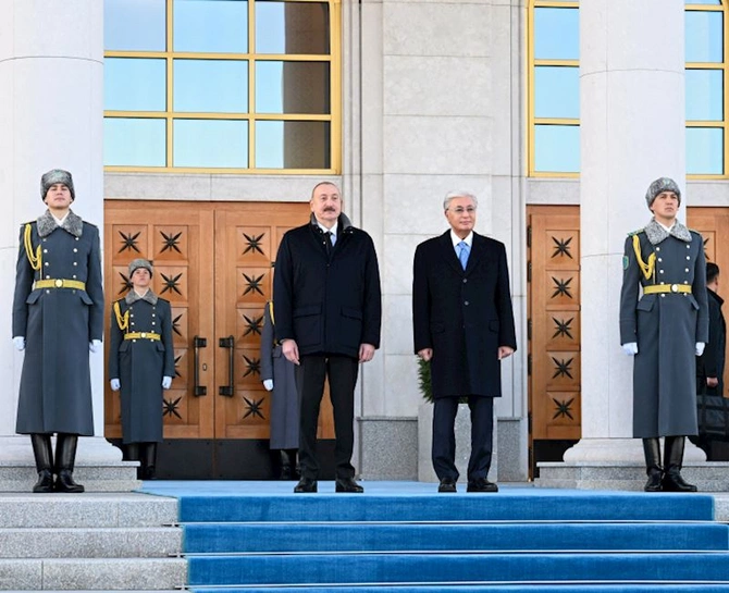İlham Əliyevin Qazaxıstana səfəri başladı — FOTOLAR İlham Əliyevin Qazaxıstana səfəri başladı — FOTOLAR