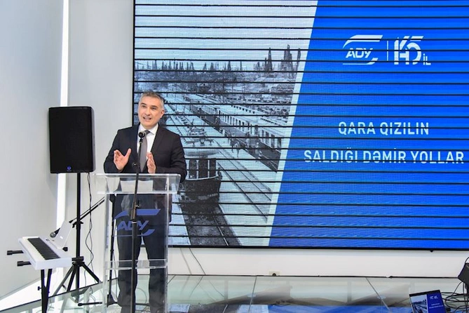 Dəmiryol Muzeyində “Qara qızılın saldığı dəmir yollar” sərgisi — FOTOLAR