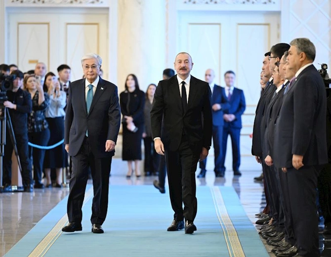 Azərbaycan Prezidentinin Astanada rəsmi qarşılanma mərasimi keçirilib — FOTOLAR (YENİLƏNİB) Azərbaycan Prezidentinin Astanada rəsmi qarşılanma mərasimi keçirilib — FOTOLAR (YENİLƏNİB)
